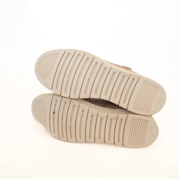 Ryka Hensley - 2 Slip-On Sneakers - Picture 4 of 10